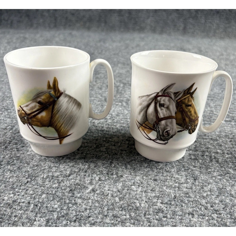 VTG Royal Windsor Fine Bone China England Horse Mug Set Equestrian‎ Pair Cottage